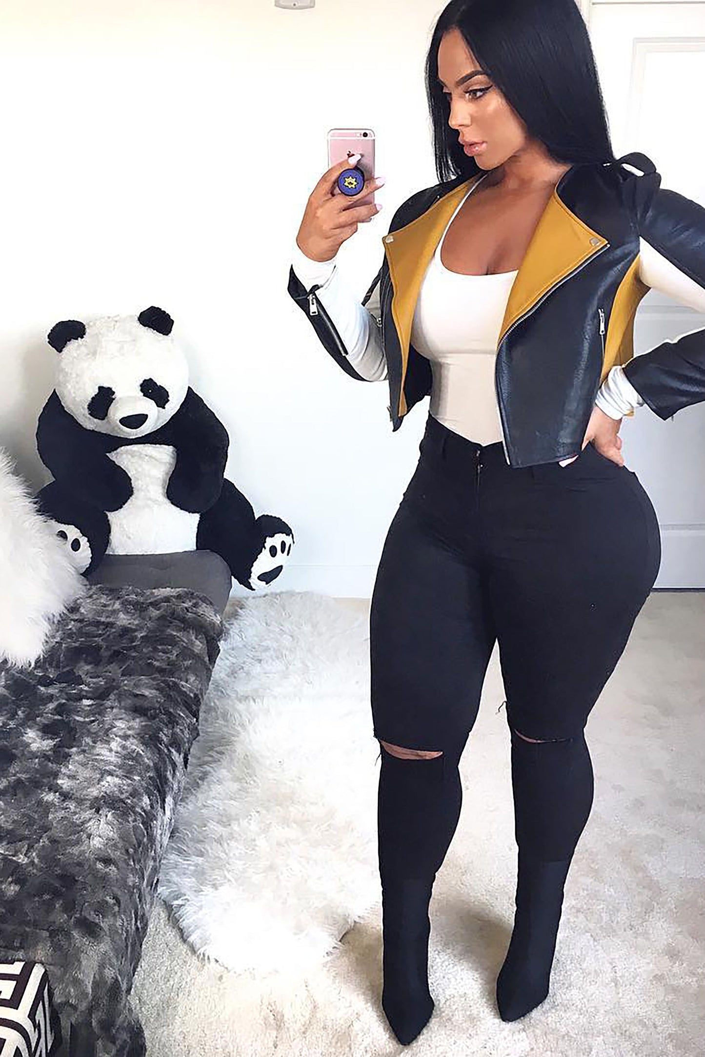 Skinny-Jeans mit schmaler Taille - Schwarz